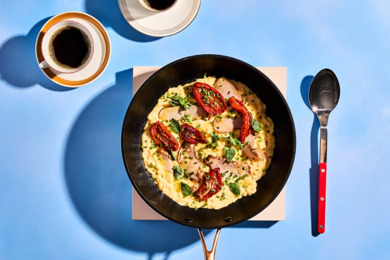 HK Lastut kananpojan filee grillibroileri loaded munakokkeli CROP